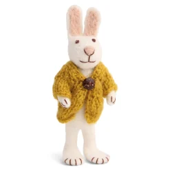 En Gry & Sif Hase mit Jacke gelb