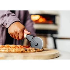 Gozney Pizzaschneider
