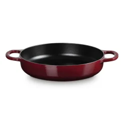 Le Creuset Guss-Servierpfanne "Garnet Signature"