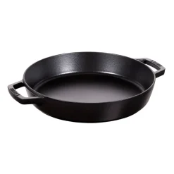 Staub Bratpfanne aus Gusseisen 34 cm